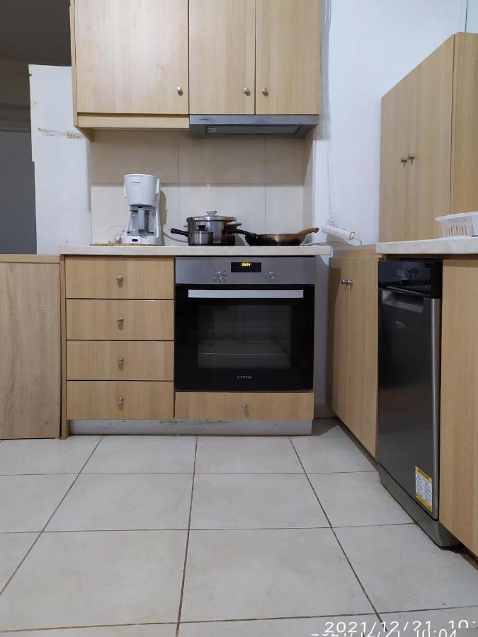 Georgia'S Family Apartment Ираклион Экстерьер фото