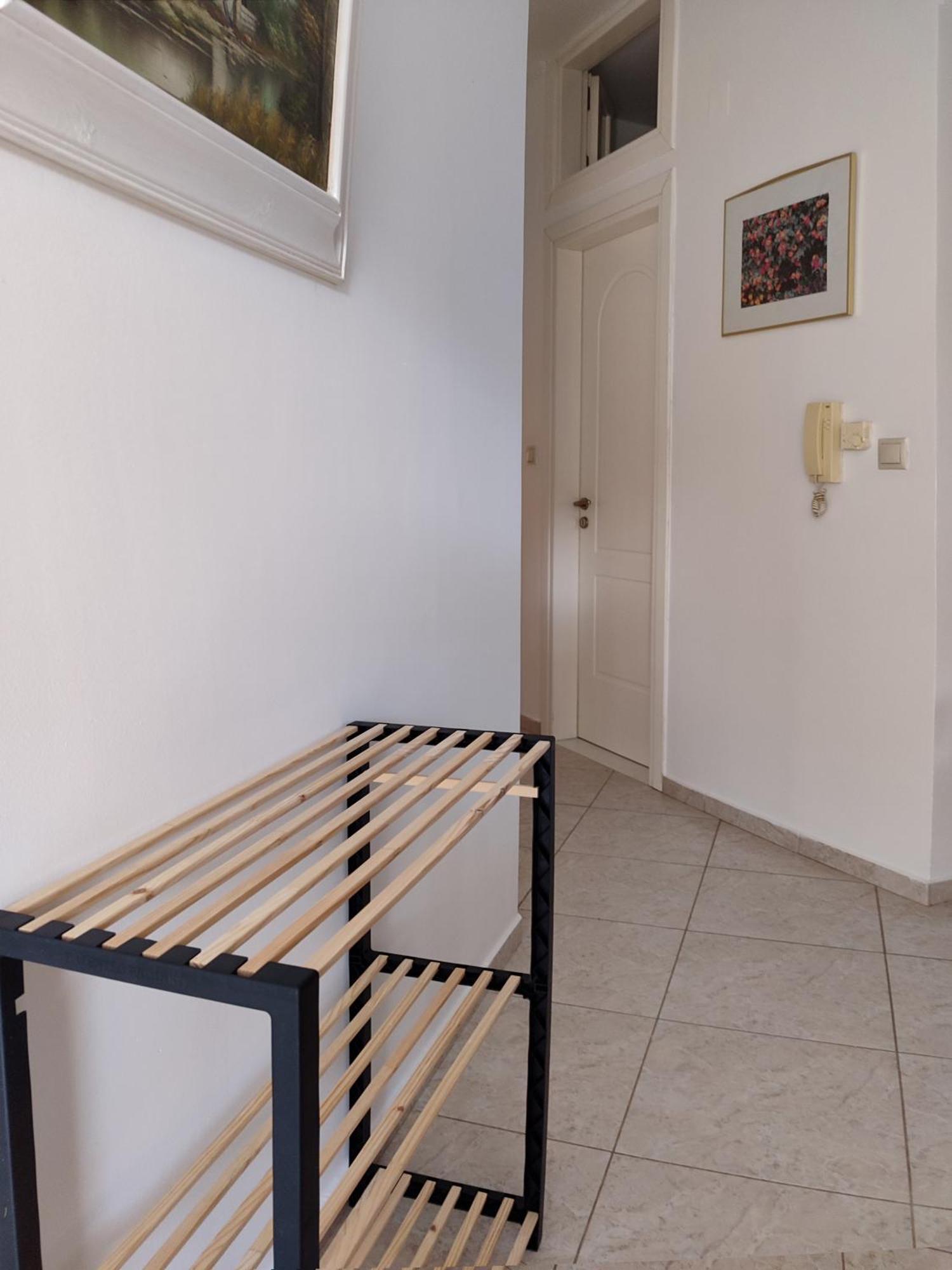 Georgia'S Family Apartment Ираклион Экстерьер фото