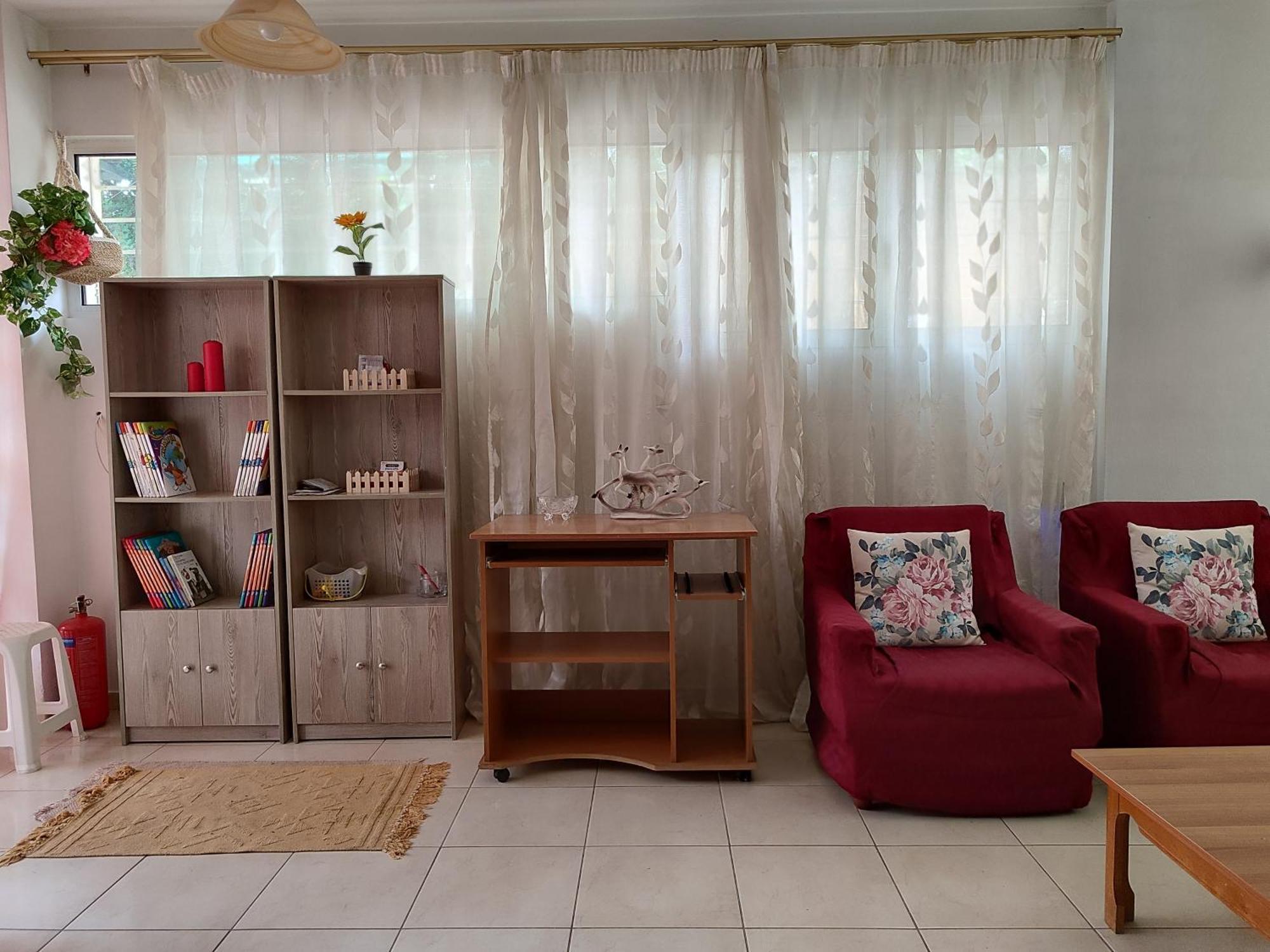 Georgia'S Family Apartment Ираклион Экстерьер фото